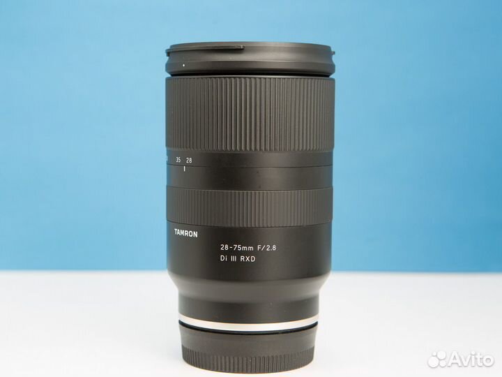 Tamron 28-75mm f/2.8 III Sony E