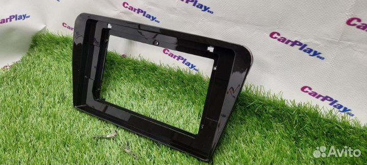 Переходная рамка магнитолы Skoda Oktavia 2013-2017