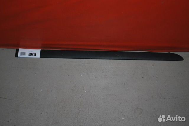 Молдинг двери задней правой задний правый