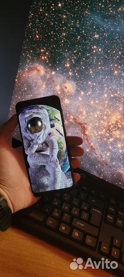 Samsung Galaxy A50, 4/64 ГБ