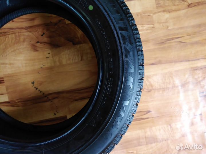 Bridgestone Blizzak VRX2 195/65 R15 91Q