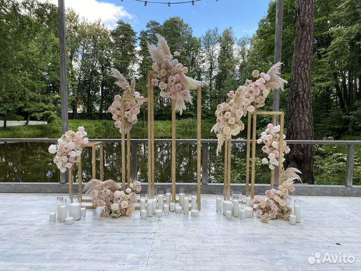 Декоратор на свадьбу