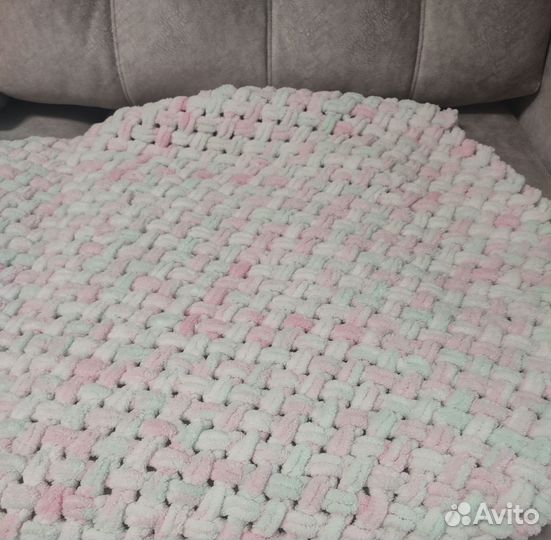 Плед детский вязаный ручная работа