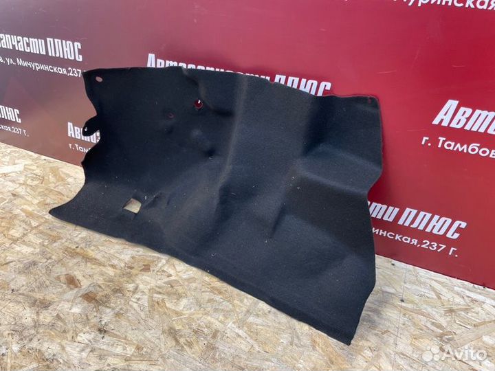 Обшивка багажника левая Renault Logan