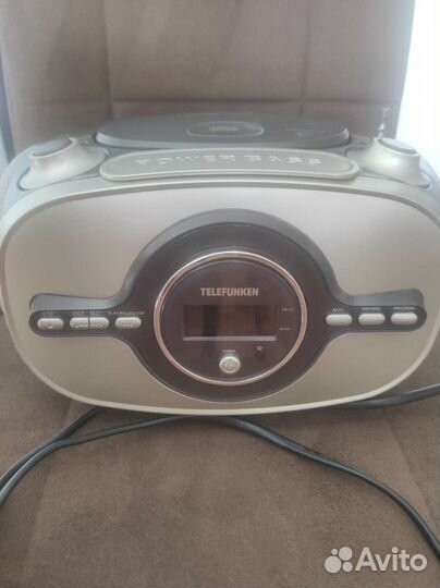 Стереомагнитола с CD