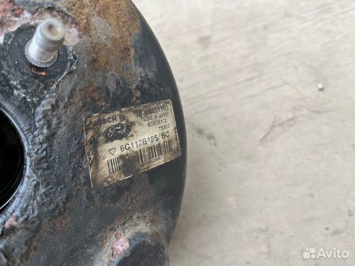 Вакуумный усилитель тормозов Ford Transit 2.4