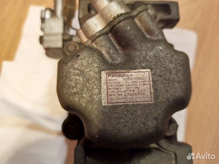 Компрессор кондиционера mazda b3 dw3w