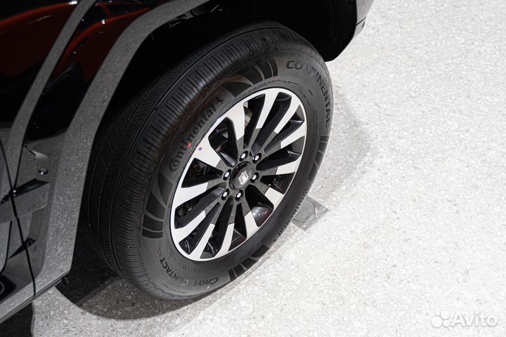 Tank 700 3.0 AT, 2024