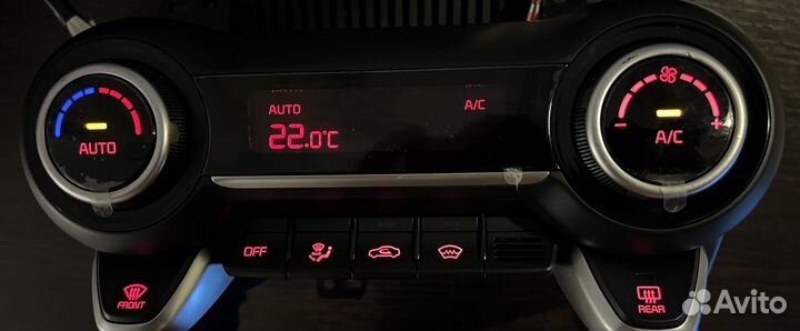 Климат контроль на Kia Rio 4 2017-2023