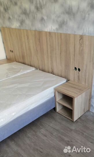 Тумбочки прикроватные для отелей / гостиниц