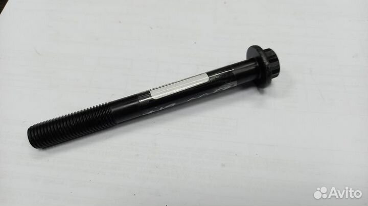 Болт ГБЦ - SAT