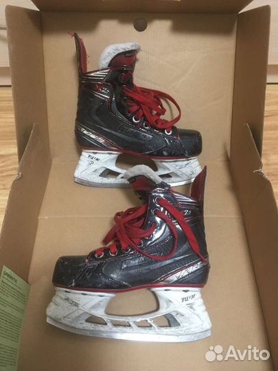 Хоккейные коньки bauer vapor 2,7x JR размер 1,5 EE