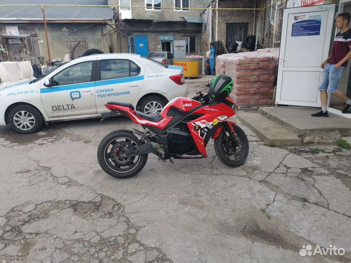 Yamaha R3 реплика электробайк