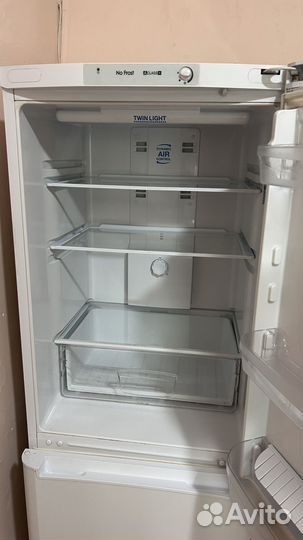 Холодильник