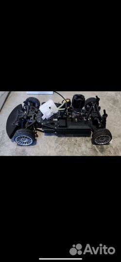 Бензиновая машинка на Радио Управлении