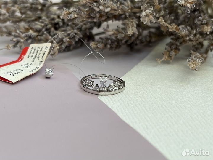 Серебряное кольцо женское