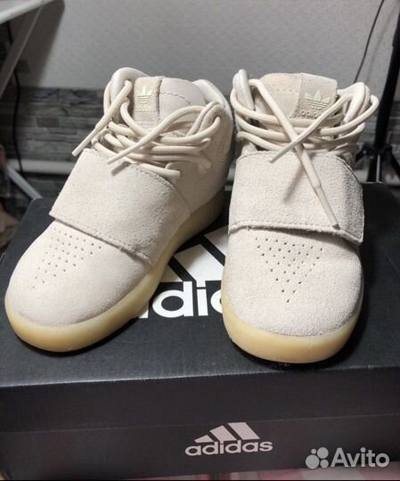 Ботинки adidas