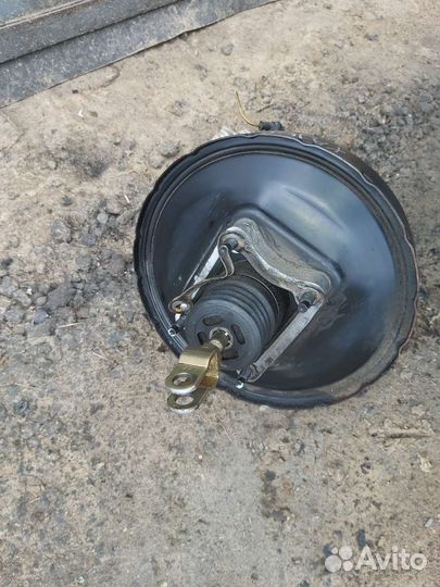 Вакуумный усилитель тормозов Mitsubishi Pajero 2