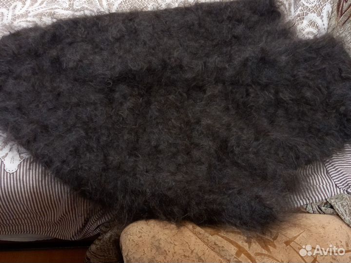 Шаль пуховая ручная работа,совершенно новая