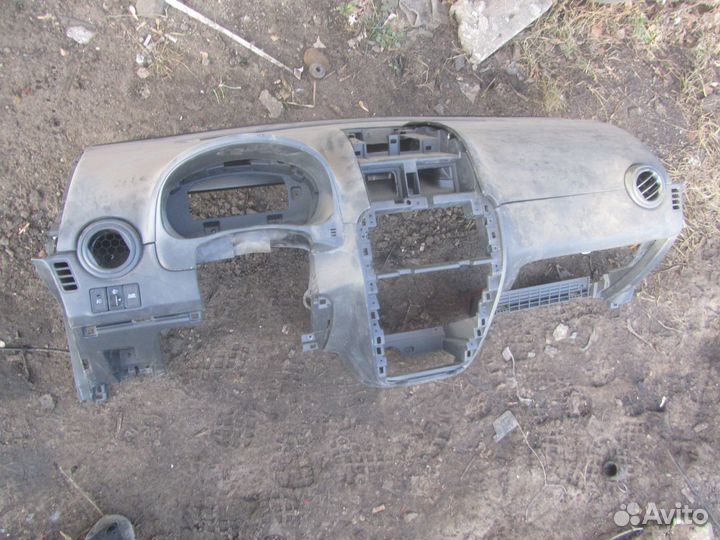 Торпедо панель передняя fiat sedici