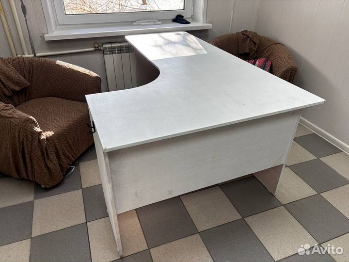 Большой рабочий стол