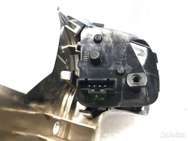 Кнопки на руль Ford Mondeo седан 2.3 2010