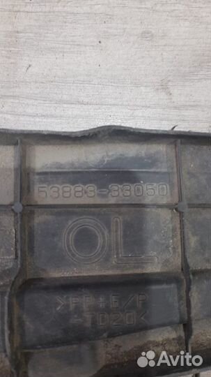 Пыльник крыла передний левый Toyota Camry V50 С