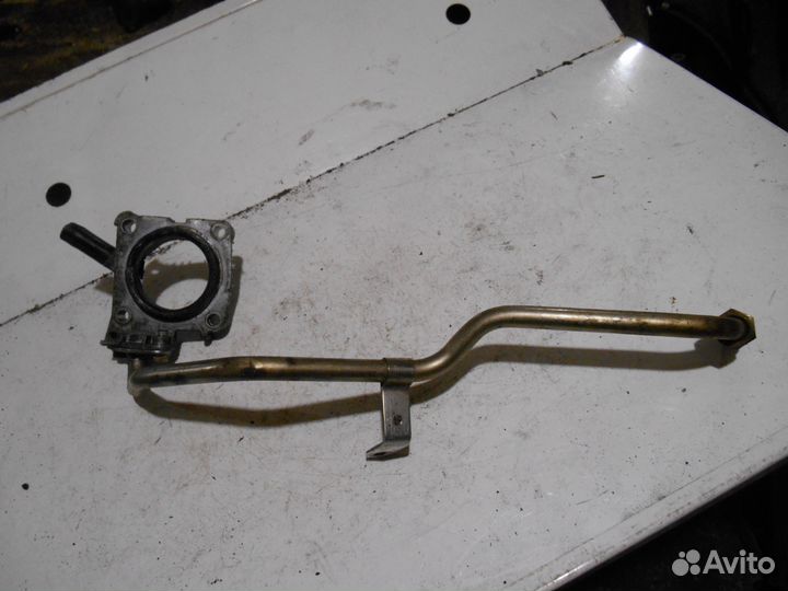 Трубка картерных газов Volkswagen Golf 4