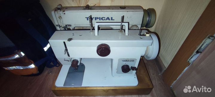 Швейная машинка Typical