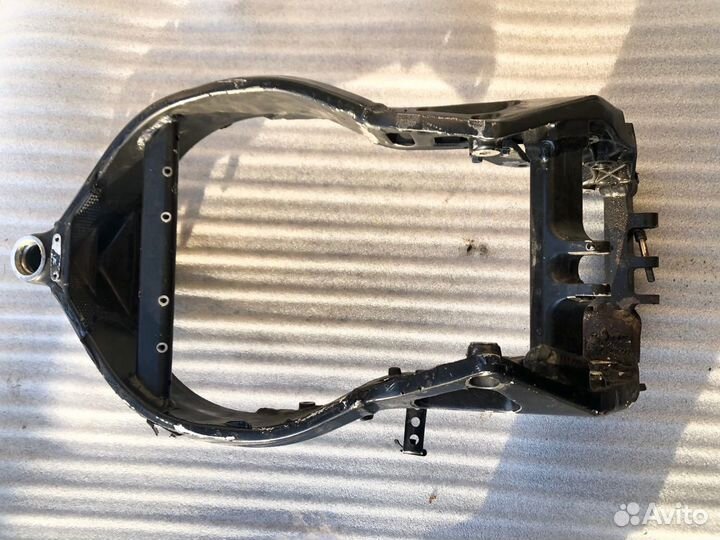 Honda CBR919RR Fireblade рама с птс