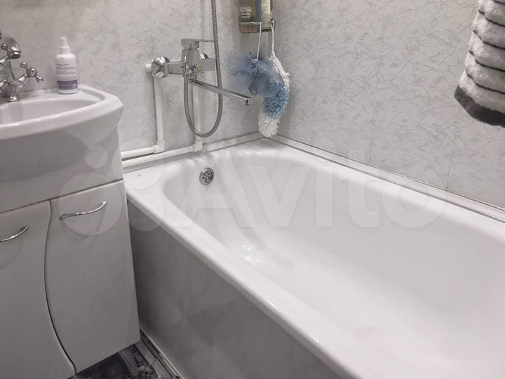 3-к. квартира, 43,3 м², 1/5 эт.