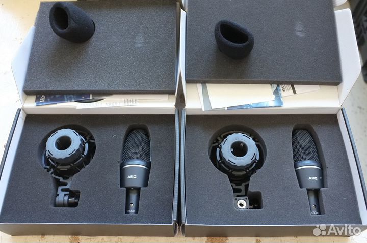 Конденсаторный микрофон AKG C3000