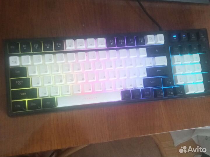 Игровая клавиатура hiper