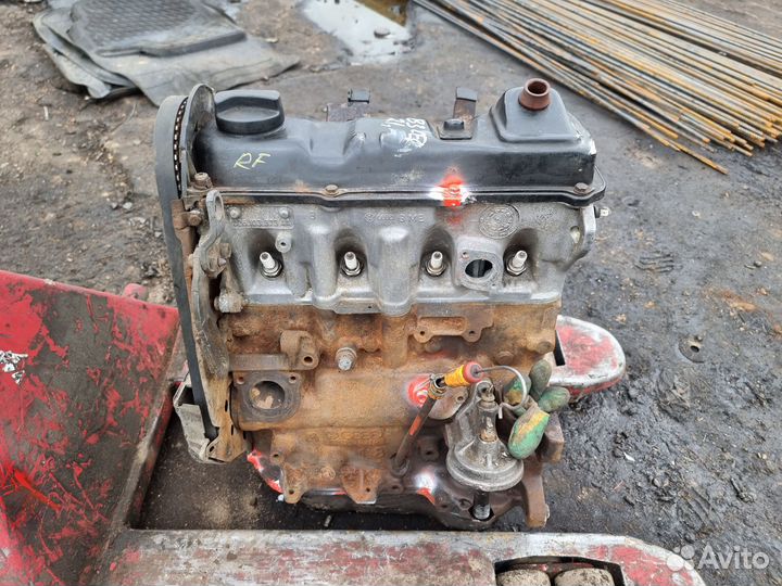 Двигатель PF 1.8 107л.с. vw Passat B3 пассат б3 в3