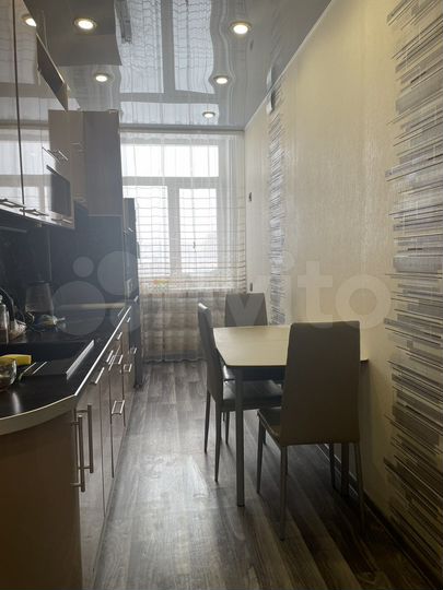 2-к. квартира, 56 м², 3/4 эт.