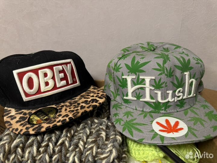 Кепка Obey и Hush