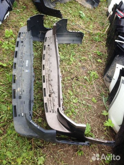 Бампер передний для Ленд Ровер Дискавери 2006-2017