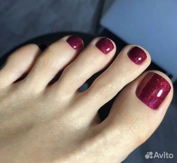 Маникюр и педикюр на дому