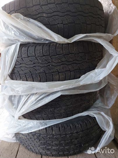 Michelin LTX A/S 235/65 R17