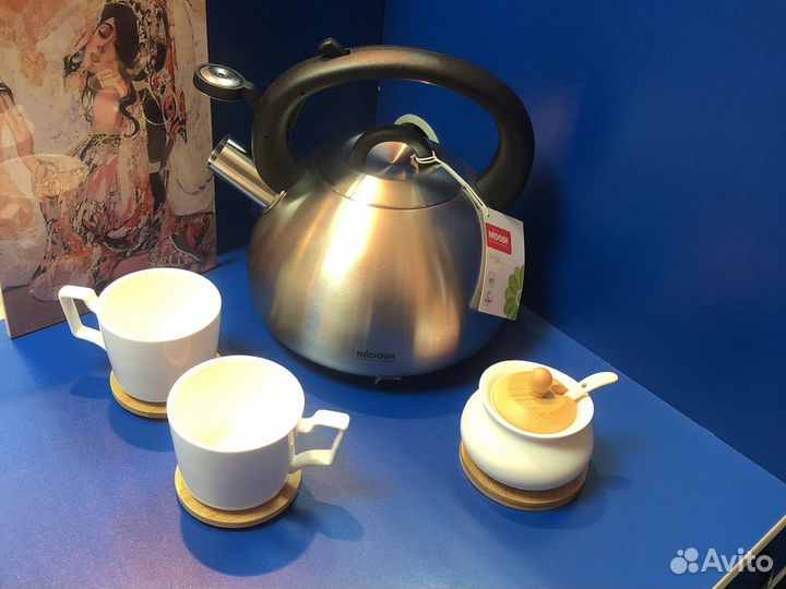 Чайник Nadoba 2,8 л со свистком