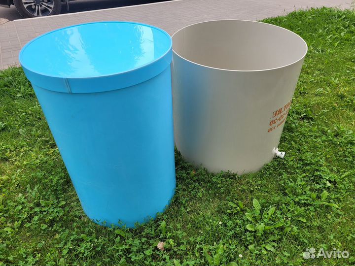 Резервуар для воды пластиковый