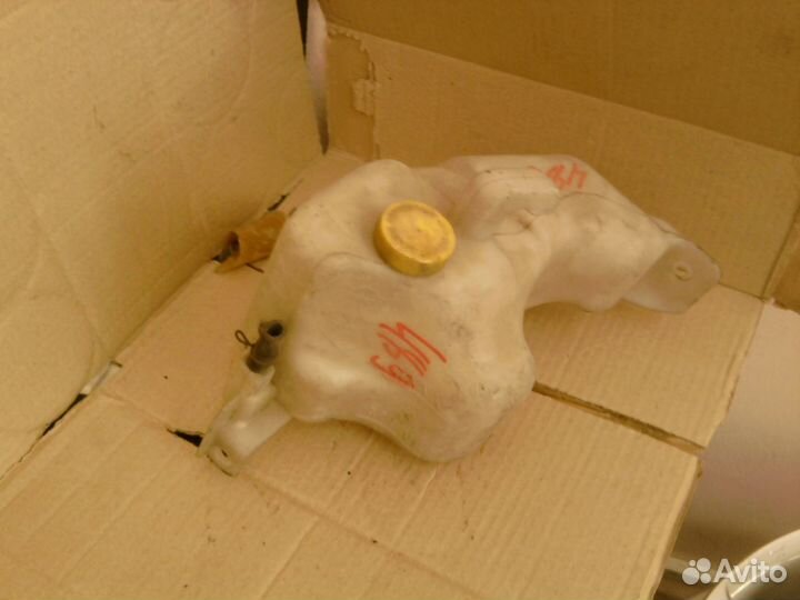 Бачок расширительный nissan Rnessa