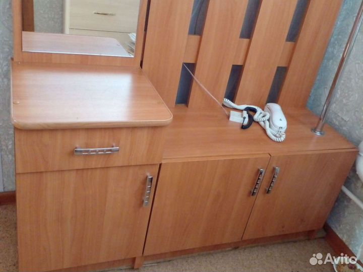 Вешалка в прихожую напольная