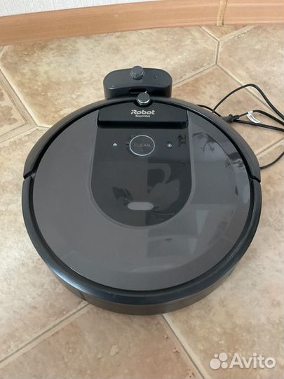 Робот пылесос iRobot Roomba i7