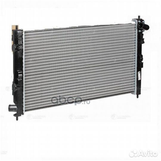 Радиатор охлаждения на mitsubishi lancer 10