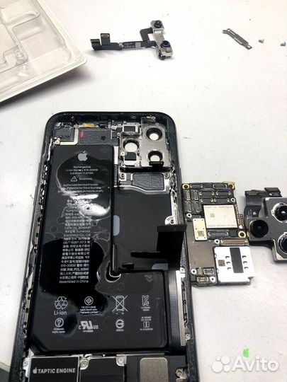 Ремонт iPhone