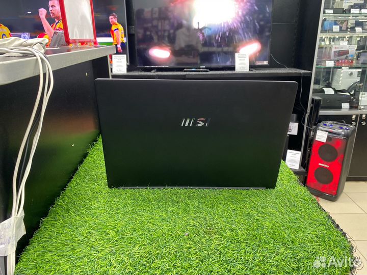 Ноутбук MSI Modern 15