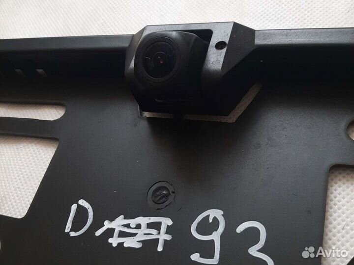 Рамка с камерой от мерседес