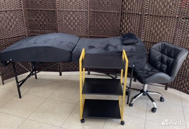 Тележка косметолога