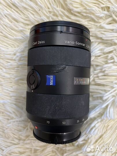 Объектив Sony Carl Zeiss 24-70mm f/2.8 ZA SSM